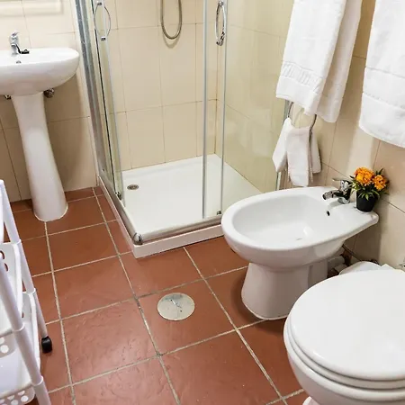 Сasa de vacaciones Charming House In Fornos With Shared Pool